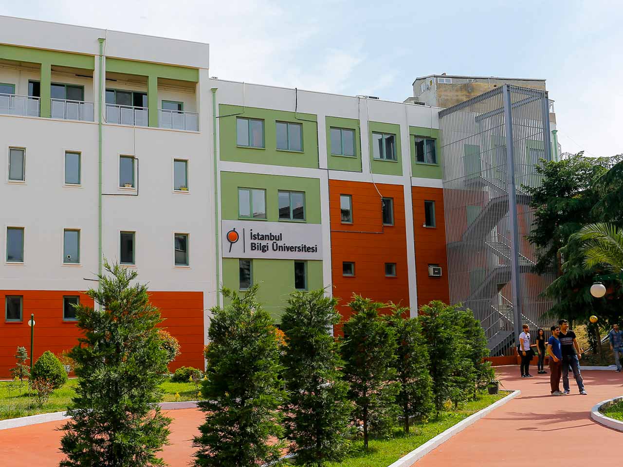 جامعة اسطنبول بيلغي İSTANBUL BİLGİ